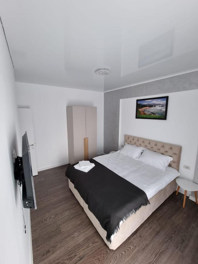 Apartamente Azra Navodari Ngoại thất bức ảnh